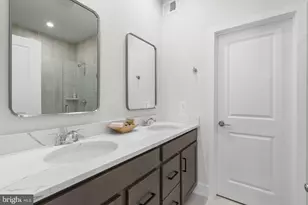 2 Picasso Square, Ashburn, VA 20148 - Photo 18
