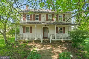 43537 Graves Ln, Ashburn, VA 20147 - Photo 4