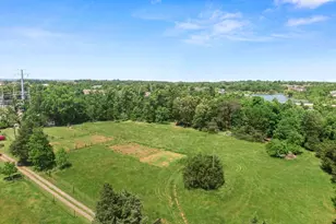 43537 Graves Ln, Ashburn, VA 20147 - Photo 6