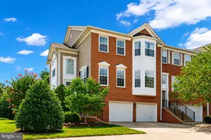 22711 Simonet Blanc Terrace, Ashburn, VA 20148 - Photo 2