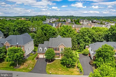 18510 Barton Place, Leesburg, VA 20176 - Photo 4