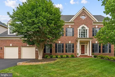 18510 Barton Place, Leesburg, VA 20176 - Photo 2
