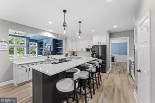 18510 Barton Pl, Leesburg, VA 20176 - Photo 22