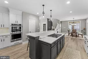 18510 Barton Pl, Leesburg, VA 20176 - Photo 26