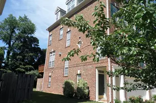 1136 Keokuk Terrace NE, Leesburg, VA 20176 - Photo 2