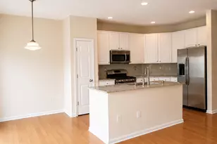 21002 Kittanning Ln, Ashburn, VA 20147 - Photo 2