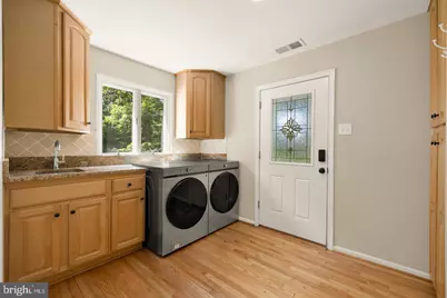 45383 Persimmon Lane, Sterling, VA 20165 - Photo 16