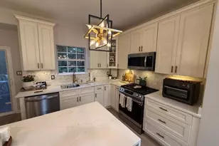 45525 Grand Central Sq, Sterling, VA 20166 - Photo 10