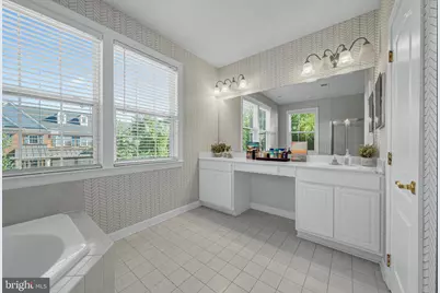 42654 Frontier Drive, Brambleton, VA 20148 - Photo 34
