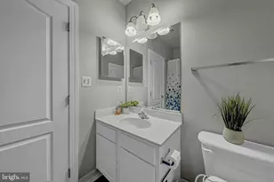 42654 Frontier Dr, Brambleton, VA 20148 - Photo 48