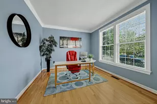 42654 Frontier Dr, Brambleton, VA 20148 - Photo 10