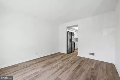 112 Richland Circle, Sterling, VA 20164 - Photo 6