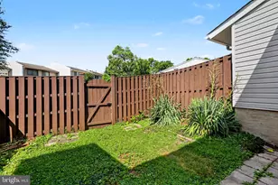 112 Richland Cir, Sterling, VA 20164 - Photo 40