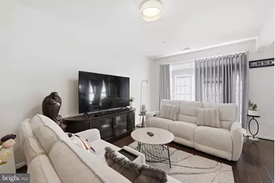25202 Split Creek Terrace, Chantilly, VA 20152 - Photo 4
