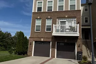 25202 Split Creek Terrace, Chantilly, VA 20152 - Photo 2