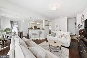 25202 Split Creek Terrace, Chantilly, VA 20152 - Photo 6