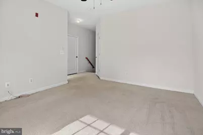 24690 Byrne Meadow Square, Aldie, VA 20105 - Photo 8