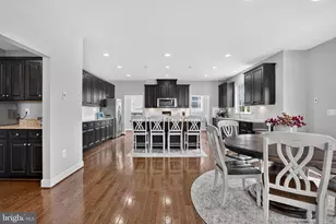 41858 Farnborough Pl, Leesburg, VA 20176 - Photo 18