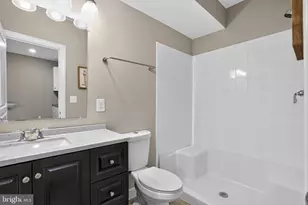 41858 Farnborough Pl, Leesburg, VA 20176 - Photo 34