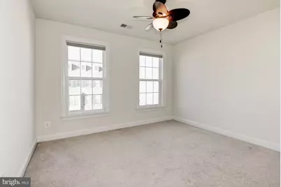 25442 Hopton House Terrace, Chantilly, VA 20152 - Photo 18
