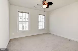 25442 Hopton House Terrace, Chantilly, VA 20152 - Photo 18