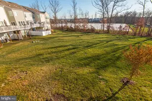 25442 Hopton House Terrace, Chantilly, VA 20152 - Photo 24