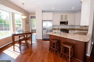 21466 Plymouth Pl, Ashburn, VA 20147 - Photo 6