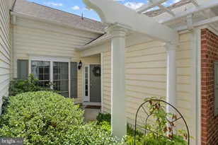 44397 Oakmont Manor Square, Ashburn, VA 20147 - Photo 1