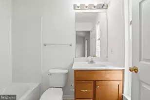 42767 Hollingsworth Terrace, Chantilly, VA 20152 - Photo 28