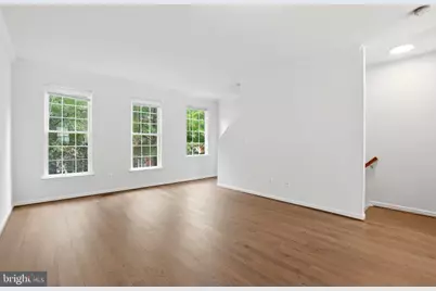 42767 Hollingsworth Terrace, Chantilly, VA 20152 - Photo 18