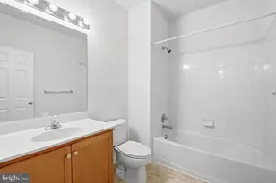 42767 Hollingsworth Terrace, Chantilly, VA 20152 - Photo 10
