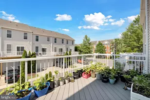 42767 Hollingsworth Terrace, Chantilly, VA 20152 - Photo 8