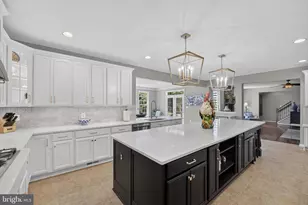 16545 Levade Dr, Leesburg, VA 20176 - Photo 4