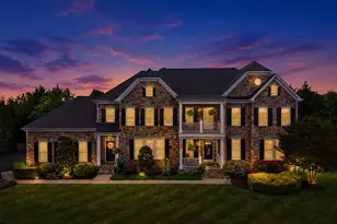 16545 Levade Dr, Leesburg, VA 20176 - Photo 2