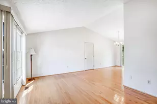 1803 E Beech Rd, Sterling, VA 20164 - Photo 8