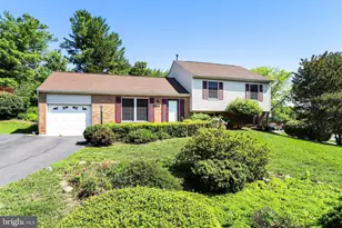 1803 E Beech Rd, Sterling, VA 20164 - Photo 2