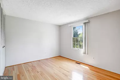 1803 E Beech Road, Sterling, VA 20164 - Photo 18