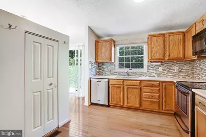 1803 E Beech Road, Sterling, VA 20164 - Photo 12