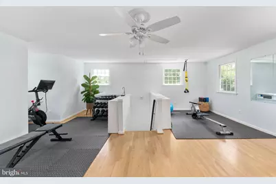1009 S Ironwood Road, Sterling, VA 20164 - Photo 34