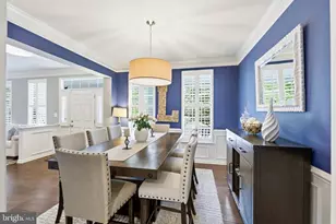 25172 Riding Center Dr, Chantilly, VA 20152 - Photo 14