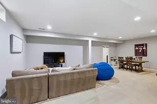 25172 Riding Center Dr, Chantilly, VA 20152 - Photo 30