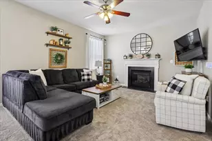 42940 Spyder Pl, Chantilly, VA 20152 - Photo 8