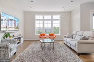 22127 Headwater Terr, Ashburn, VA 20148 - Photo 12