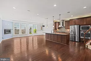 42350 Benfold Square, Brambleton, VA 20148 - Photo 6