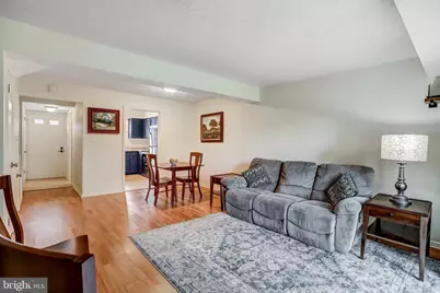 1033 Margate Court, Sterling, VA 20164 - Photo 6