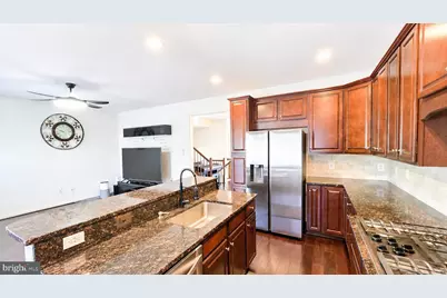 25099 Prairie Fire Square, Aldie, VA 20105 - Photo 16