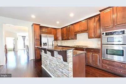 25099 Prairie Fire Square, Aldie, VA 20105 - Photo 10