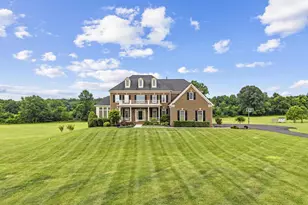 35443 Glencoe Ct, Round Hill, VA 20141 - Photo 1