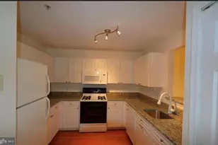 44086 Natalie Terrace, Ashburn, VA 20147 - Photo 6