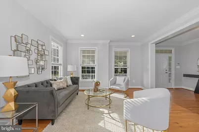 42631 Explorer Drive, Brambleton, VA 20148 - Photo 10